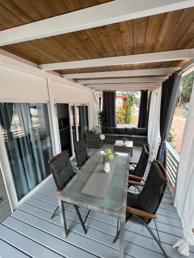 Mobile Homes Malu Biograd Na Moru Exterior photo