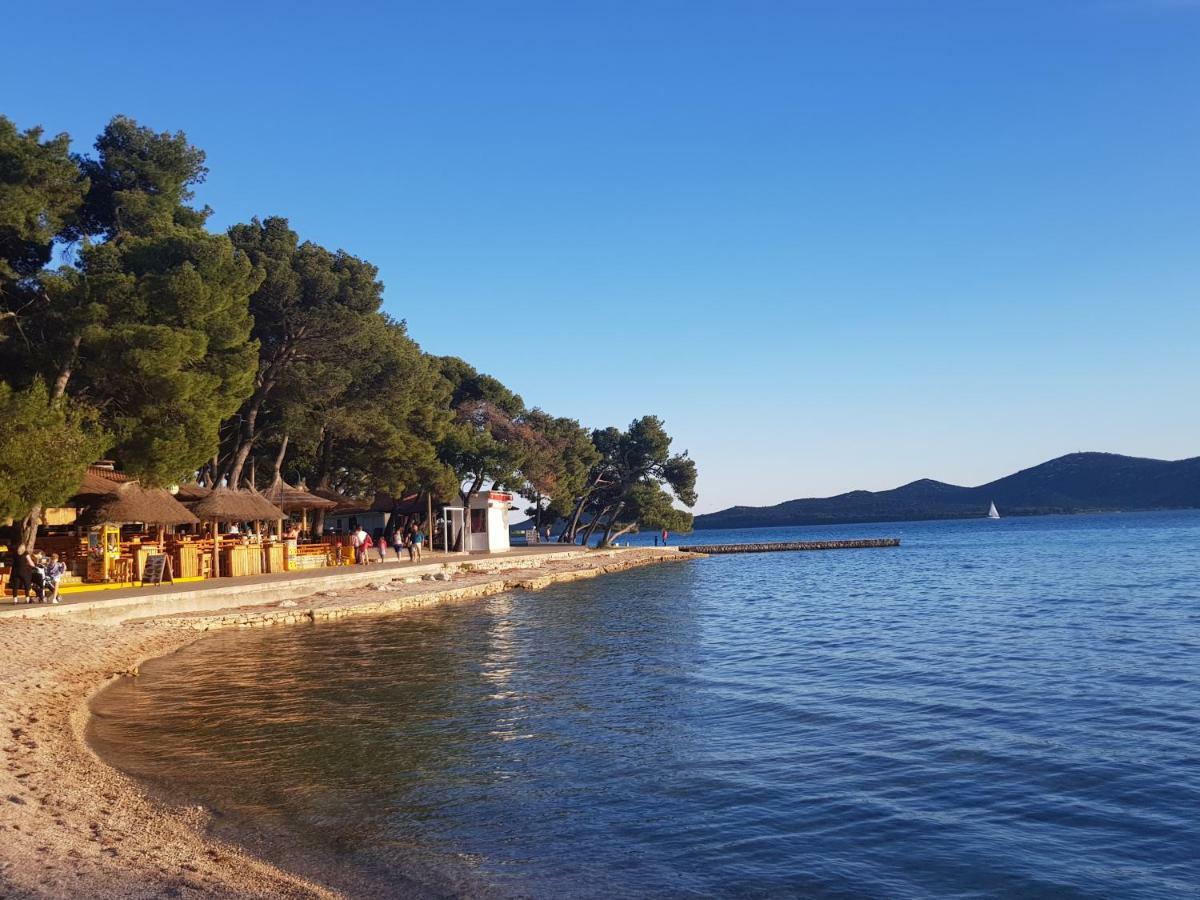 Mobile Homes Malu Biograd Na Moru Exterior photo